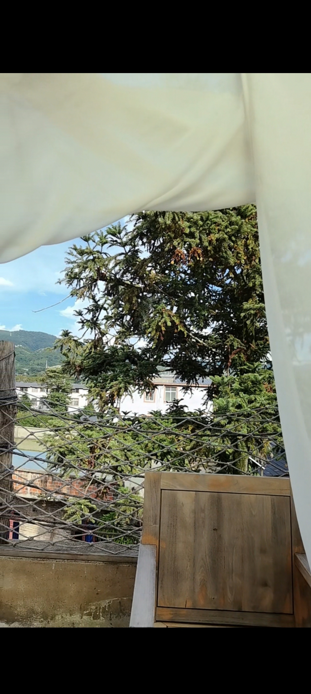 万峰林民宿转让（带证13个房间300平大花园）